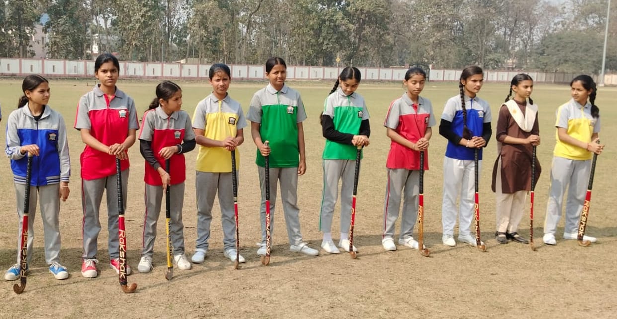10 female students selected for the state-level hockey team