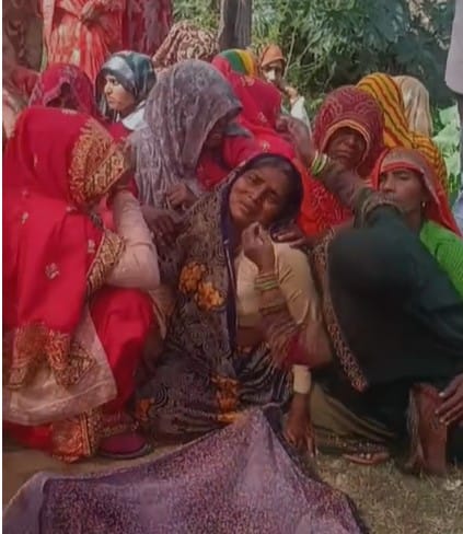 firozabad news high tension line accident