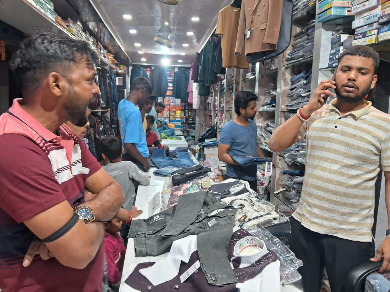 The trend of clothing market changed with the weather