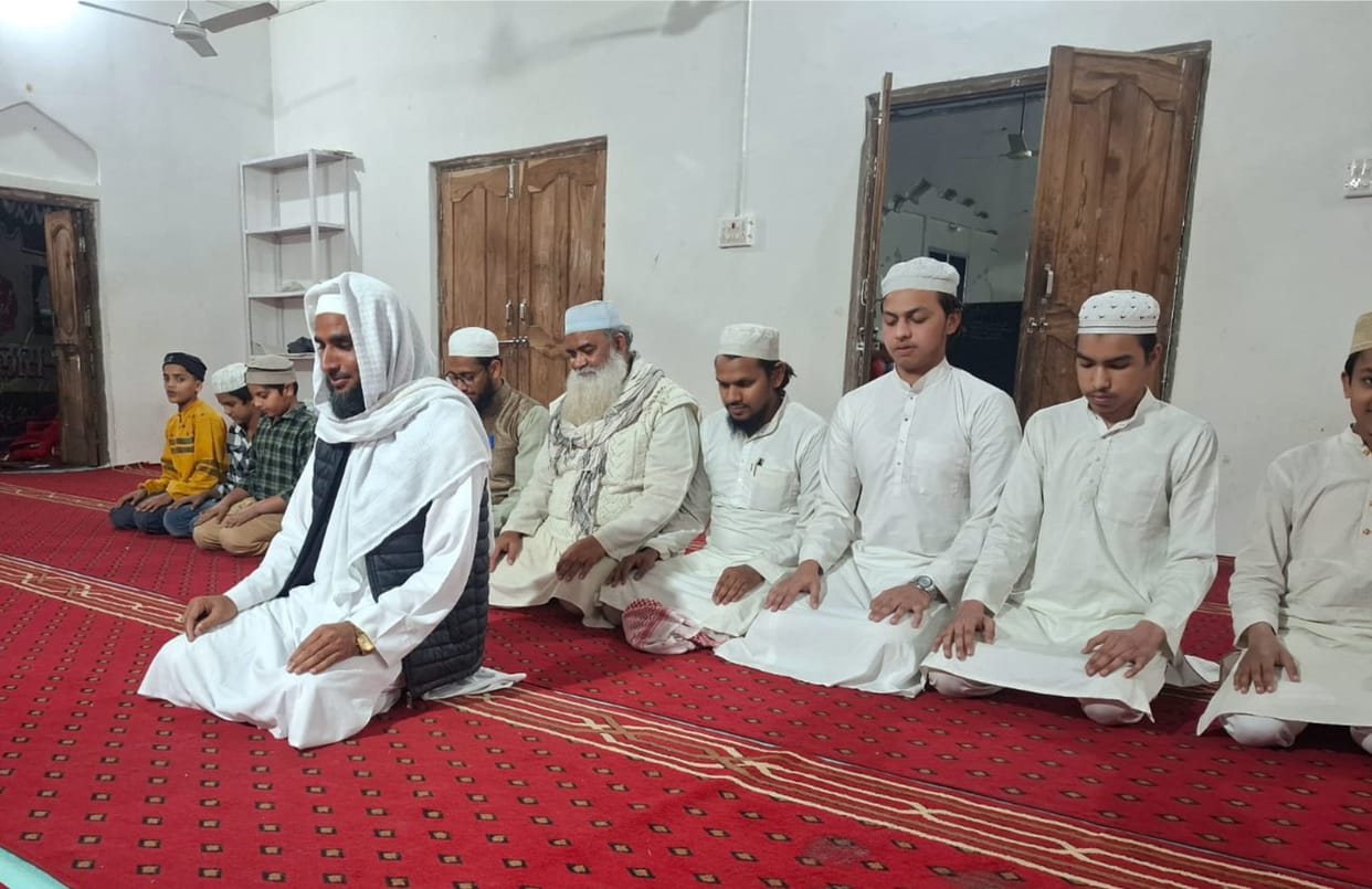 Ramadan: Fasting to Worship God
