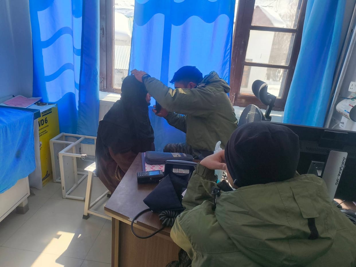 Kargil, Eye Checkup Camp, Drass, Army ogranised