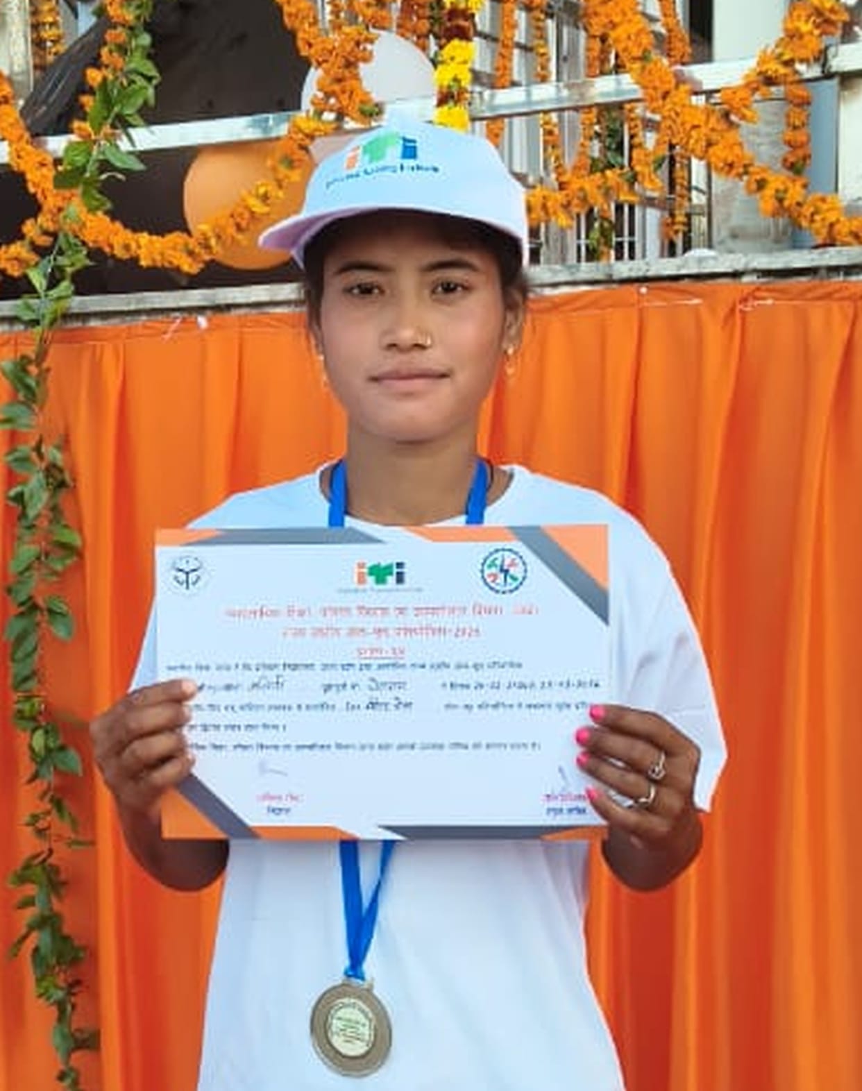 Shalini Vishram from ITI Vishunpur won the silver medal