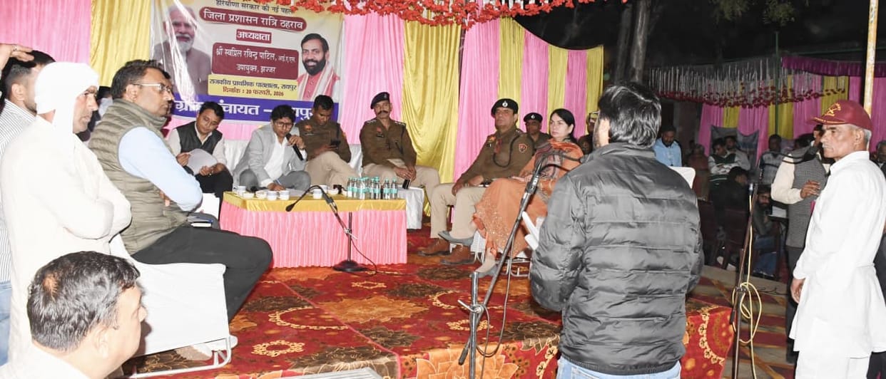 Villagers said that the 11KV line should be removed from above the houses and clean drinking water should be supplied.