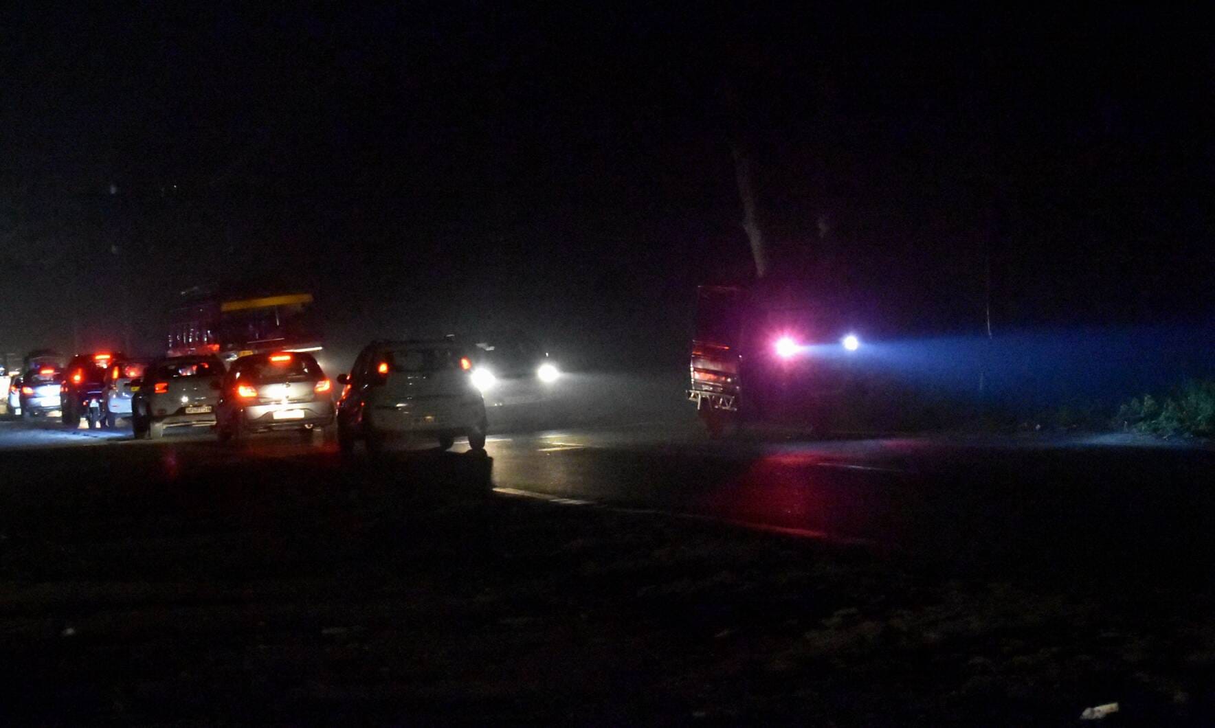 Councillors raise questions about the poor streetlight system in the city, warn of agitation