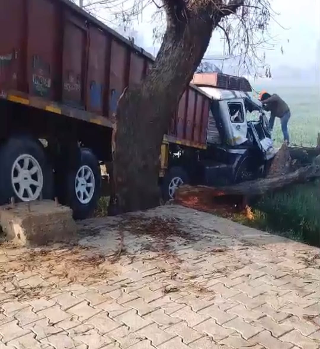 An uncontrolled trolley entered the fields near Bhimwala