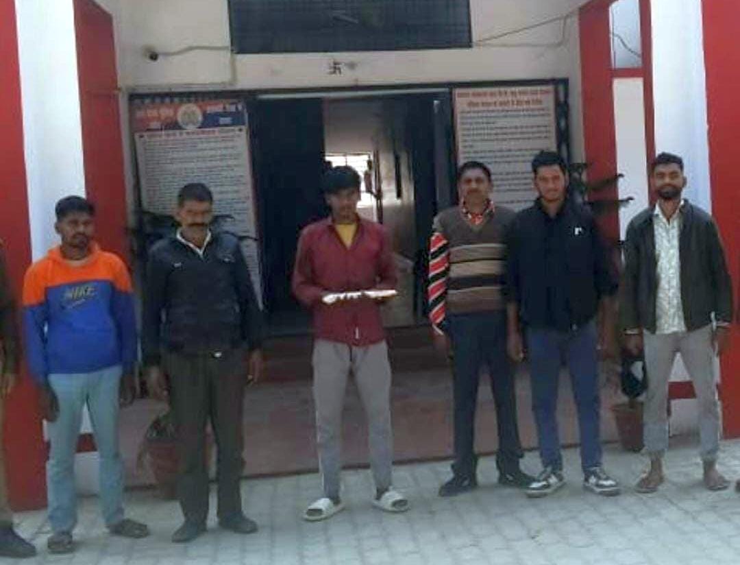 After firing at Tilak ceremony, the girl's family broke the relationship.