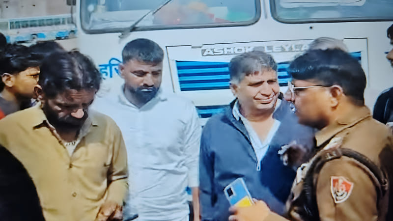 Roadways bus driver found drunk, police issues challan