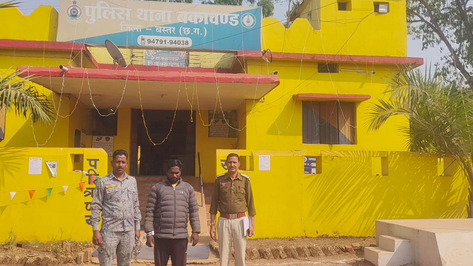 पुलिस ने चोर को किया गिरफ्तार