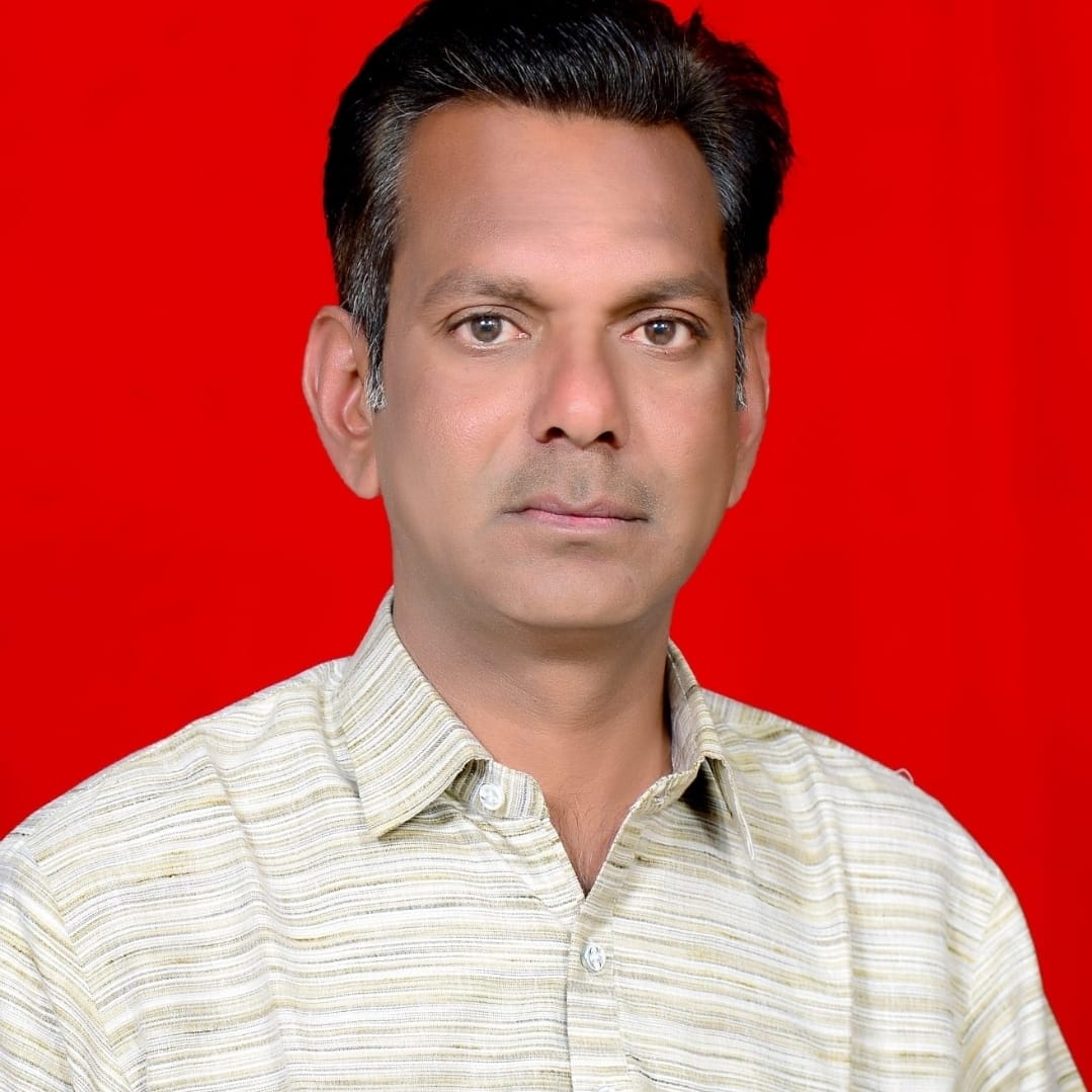 DC rate employees' ID should be made on the corporation roll, exploitation in Kaushal Rozgar Nigam: Suresh Yadav