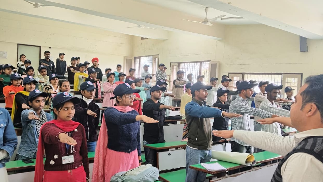 Motivated volunteers to boost their confidence