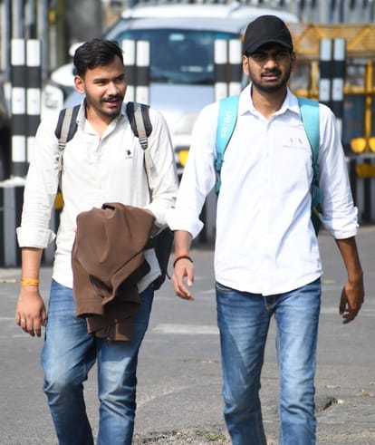 The sun became intense, the mercury crossed 30 degrees in the capital.