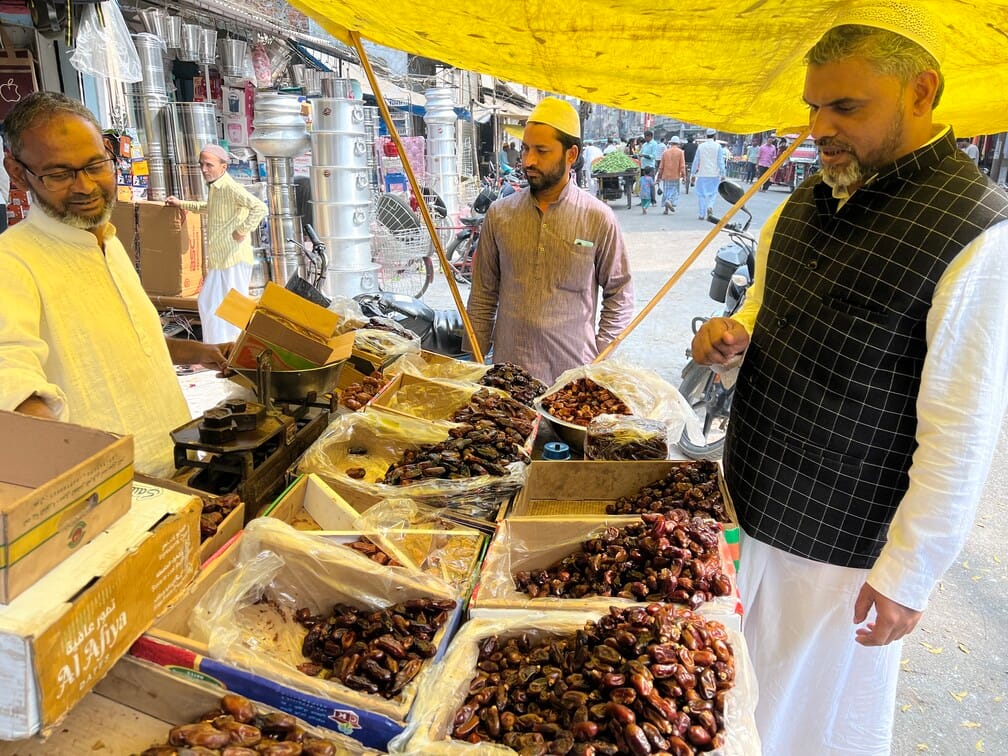 Fasting people offered prayers on the first Friday of Ramadan
