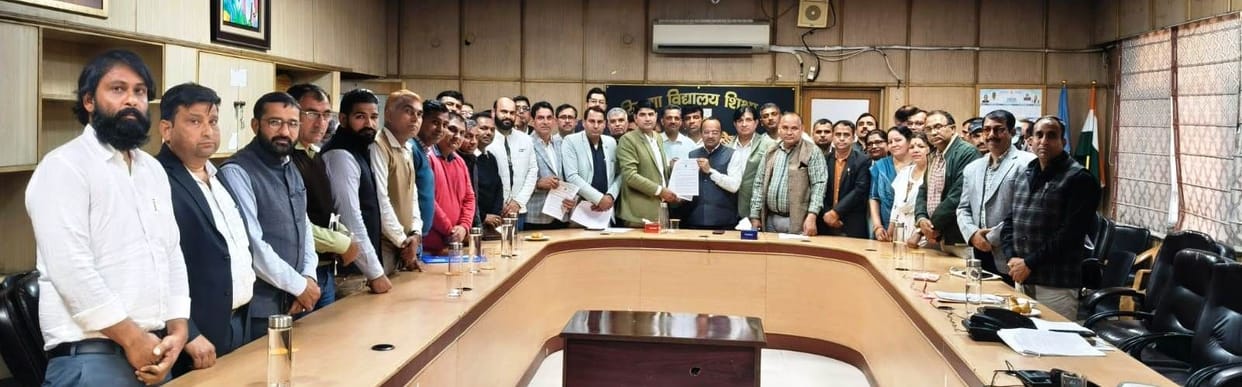 The board agreed in principle to Hasla's main demands and assured an increase in honorarium.