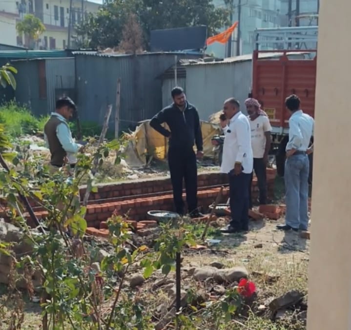 Illegal washing centre being constructed on corporation land in Ganesh Colony, Baddi