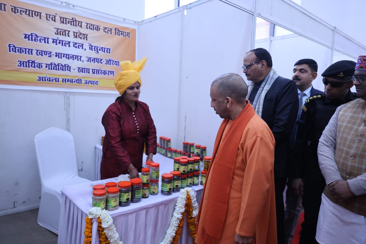 Vaishnavi's Amla Laddoo gets praise from the CM, available onlineVaishnavi's Amla Laddoo gets praise from the CM, available online