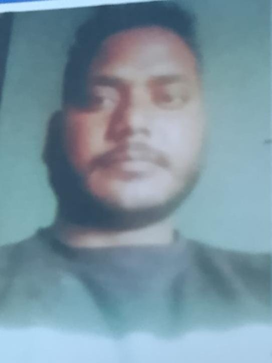 A young man injured in a road accident died on the fourth day.