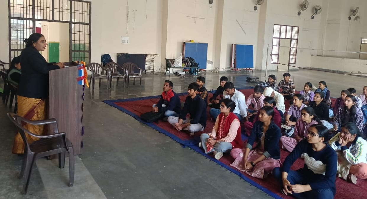 Awareness about the environment was created in the camp.