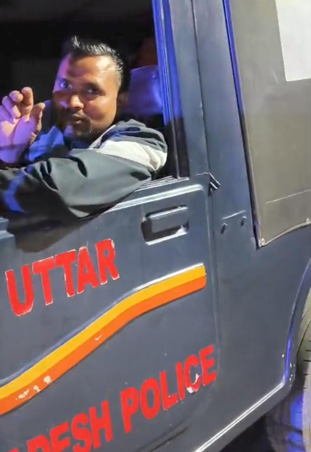 Video of a young man giving instructions while sitting in a police jeep goes viral