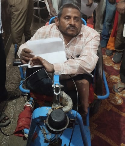 Gonda News: दो साल से दौड़ लगाने के बाद भी नहीं मिला पानी का कनेक्शन Even after running for two years, I did not get water connection.