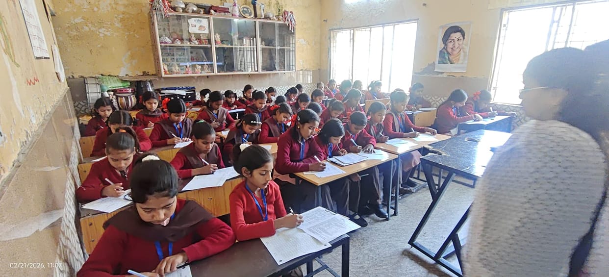 1700 girl students from 16 Kasturba schools were evaluated.