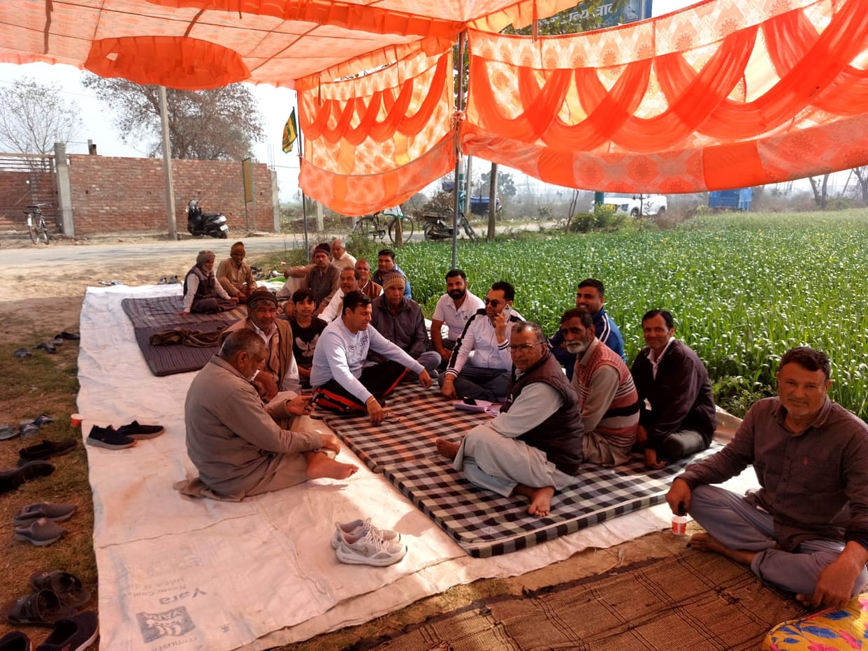 Protest against construction of poultry farm continued for the sixth day