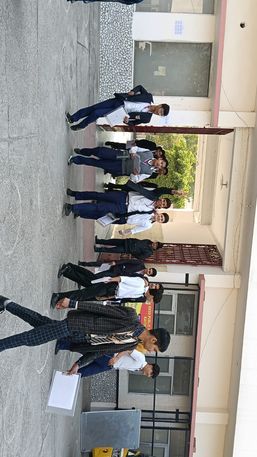 Students took the English exam and said the paper was easy.