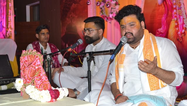 Natwar Nand Kishore has come to play Phaag...
