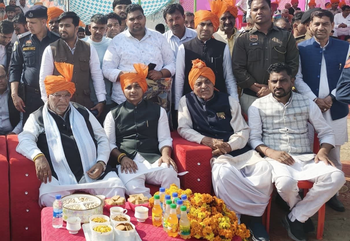 Bahu Akbarpur's team won the circle kabaddi competition.