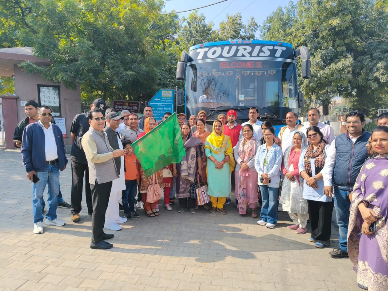 The team left for Rajasthan for an exposure tour.