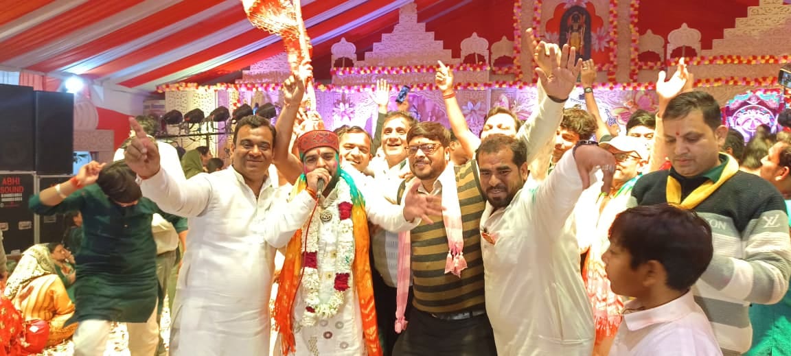 Falgun festival concludes with a bhajan evening and feast in the name of Sanwariya