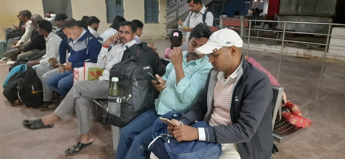 Holi special trains running late for hours, passengers upset