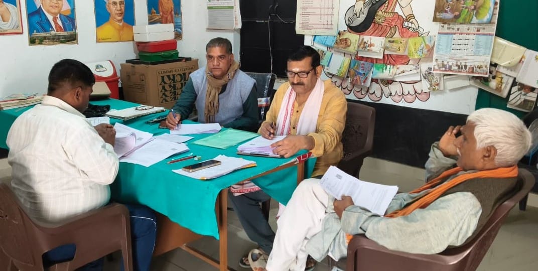 Three-hour special campaign, BLOs got forms filled at 1,200 booths