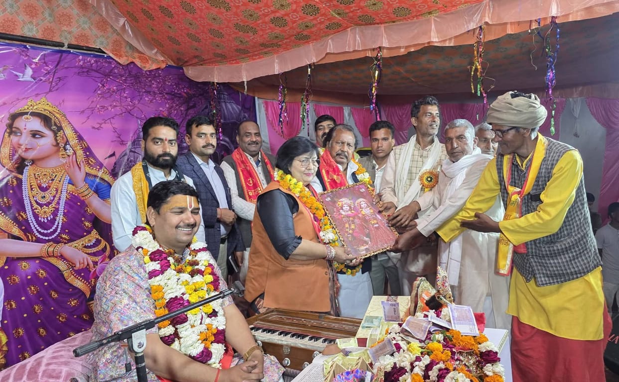 Women have more faith in religion: Pratibha Shukla