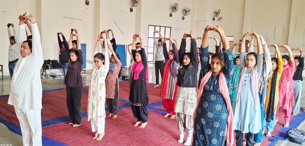 Yoga practice was conducted for the volunteers