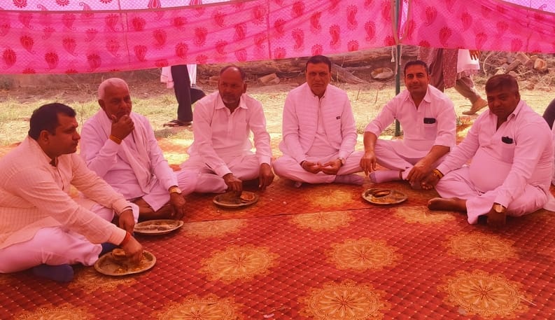 Brotherhood is strengthened by taking prasad: Rajesh June