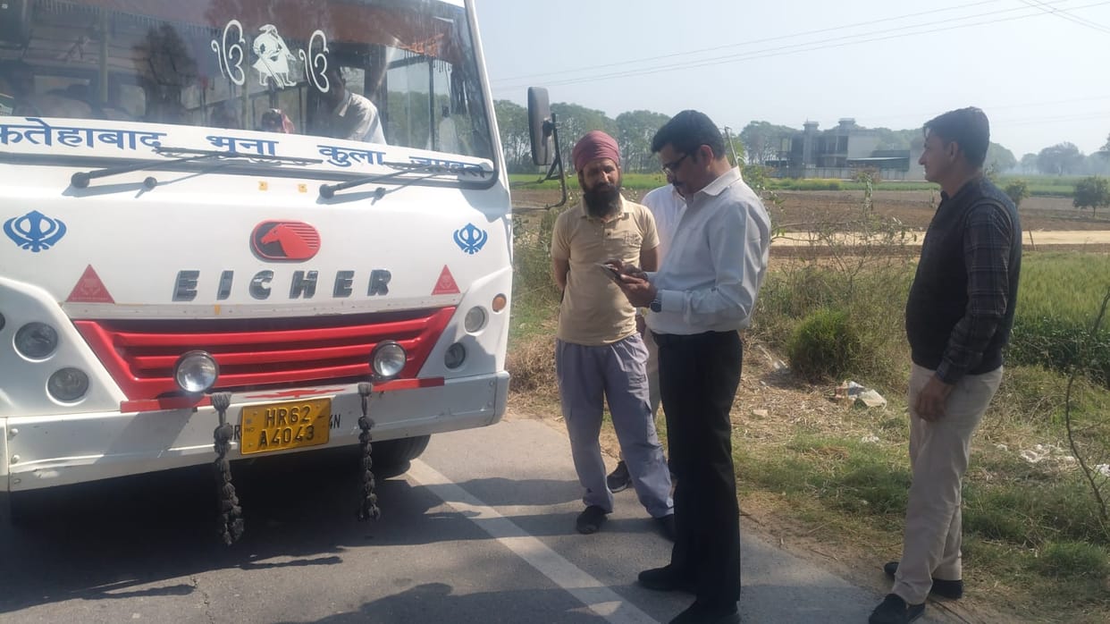 The drivers were not in uniform and the cooperative society buses were found running without timetables