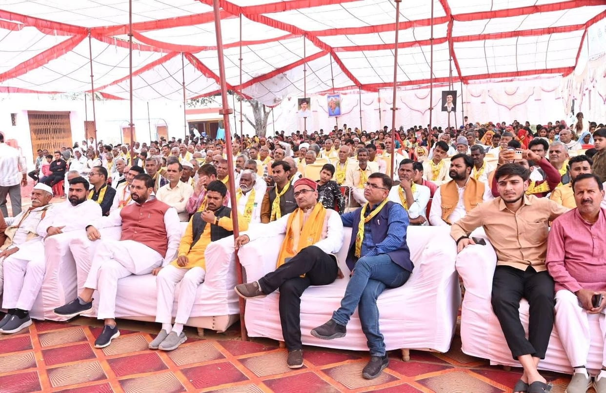 There should no caste discrimination in society