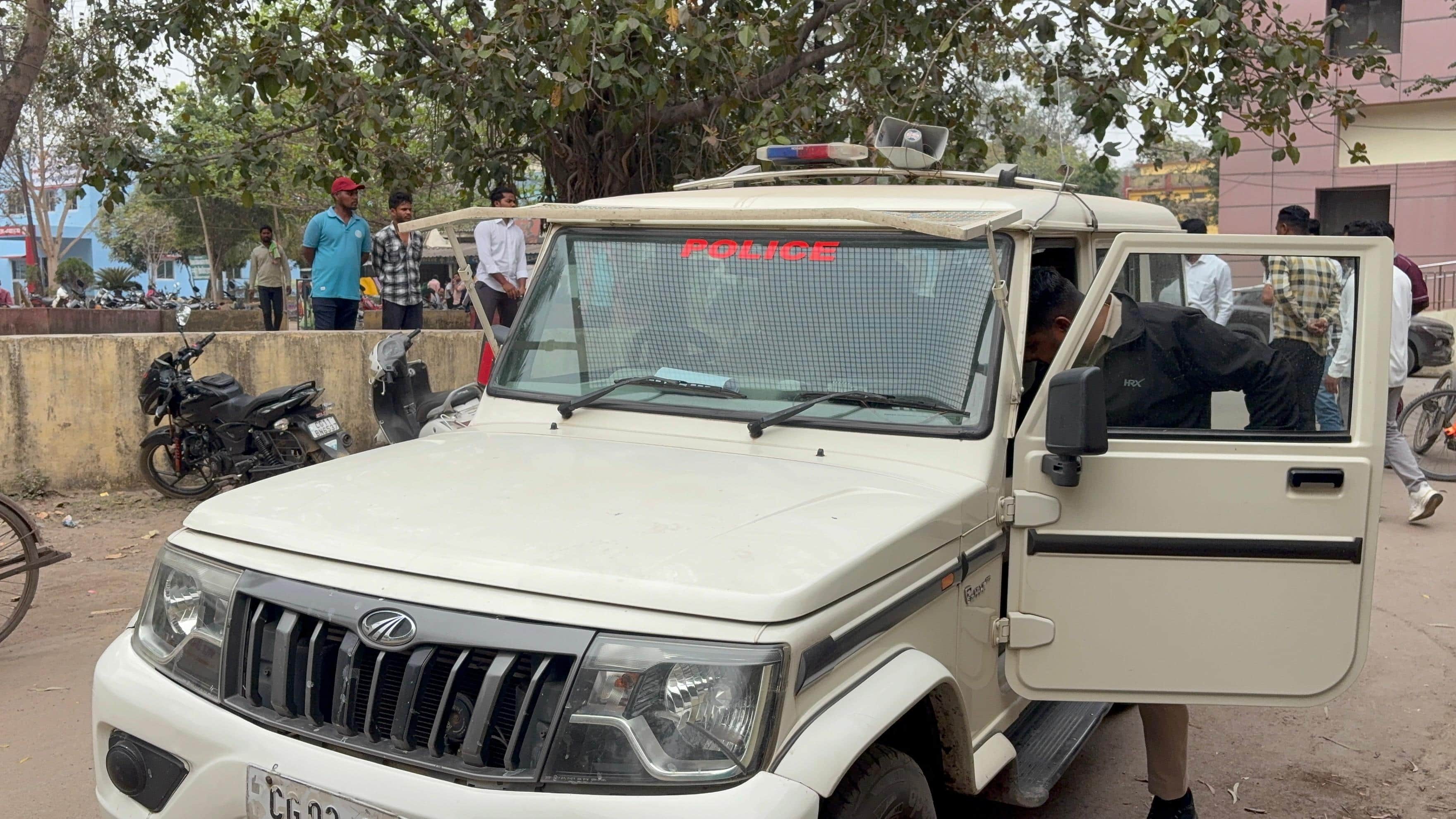 कोरबा जिला अस्पताल में युवक ने की बदसलूकी