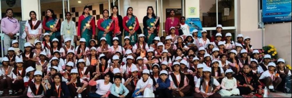 300 daughters of KGBV came face to face with science