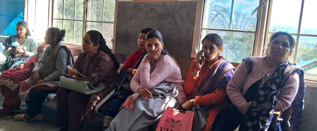 Arrangements collapse due to the rush of patients in Jogindernagar