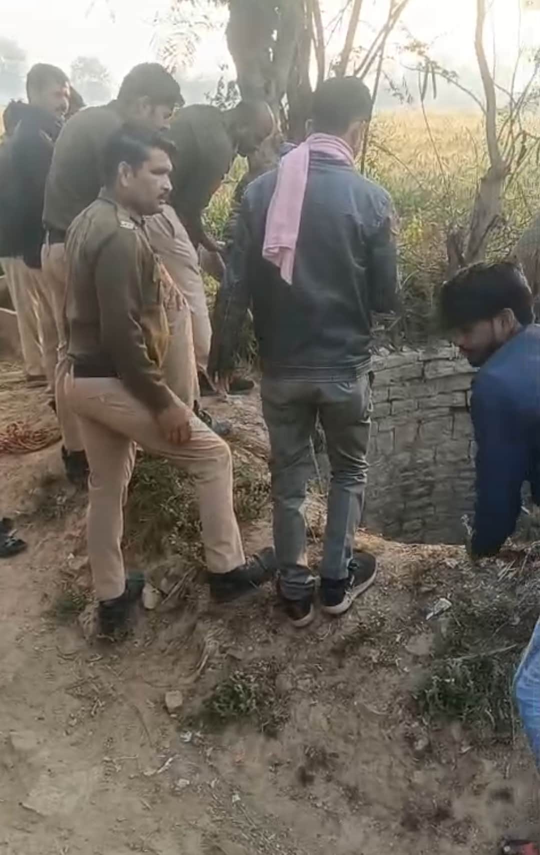 पुलिस की भूमिका पर उठे सवाल