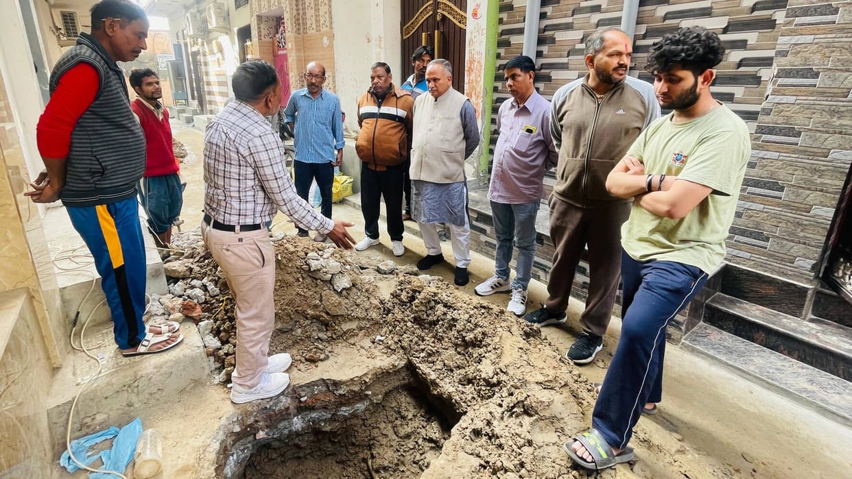 The drinking water crisis deepened due to the reconstruction of the street