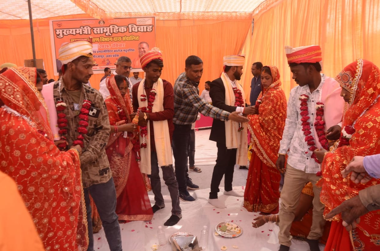 Mass marriage of 26 couples