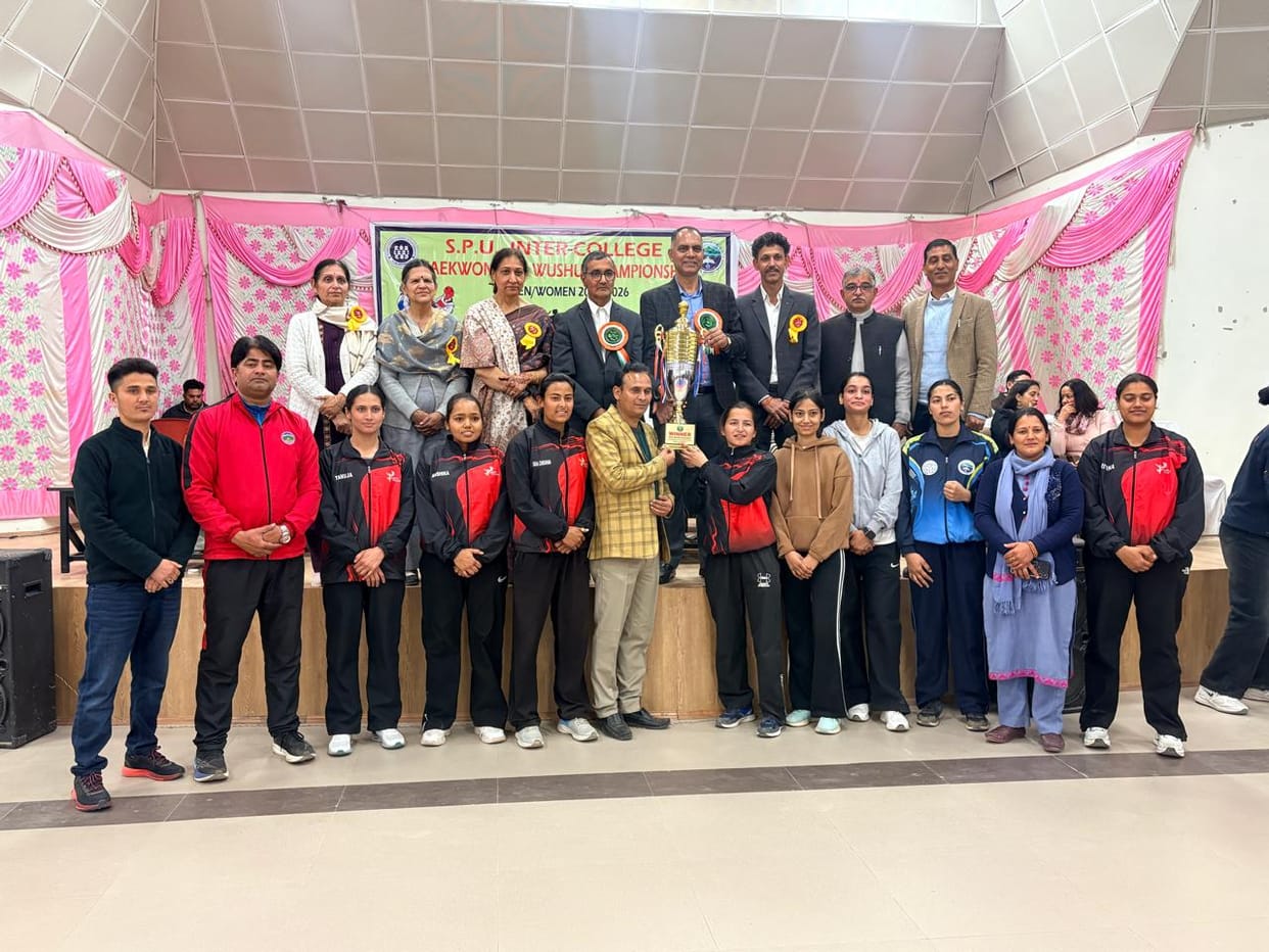 Aarti, Rahul win gold medals in Taekwondo