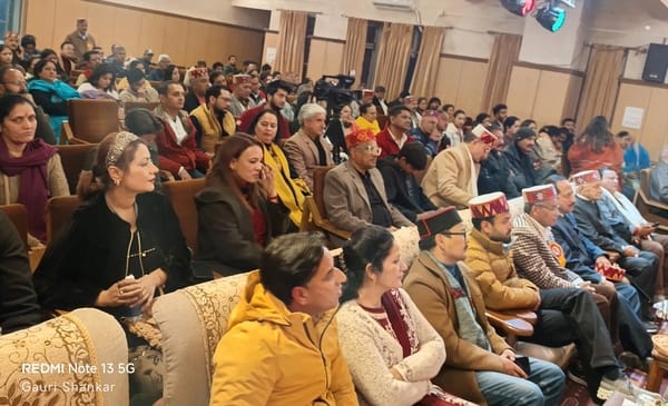 An evening of colours was celebrated today at Devsadan Kullu with Awadh Puri.