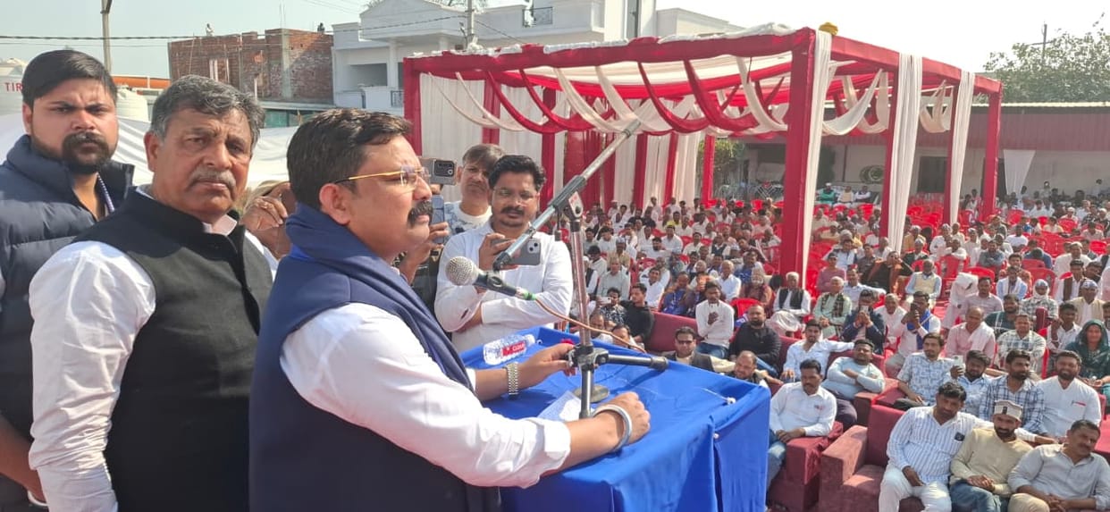 BJP governments privatized education and health: Vinay Ratan