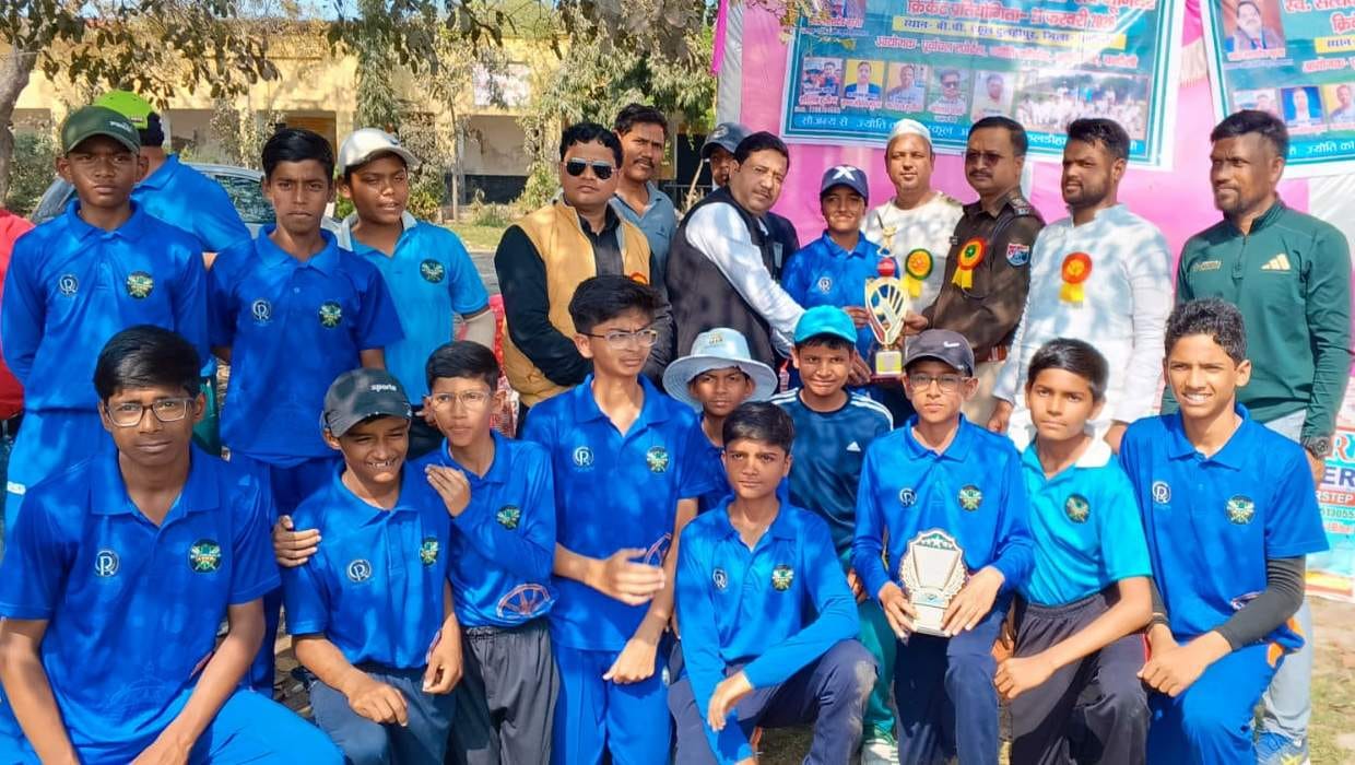 Drishti Academy won the final match of sub junior cricket