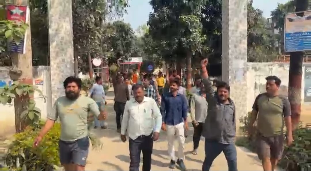 Harraiya NP Chairman accused of beating the driver