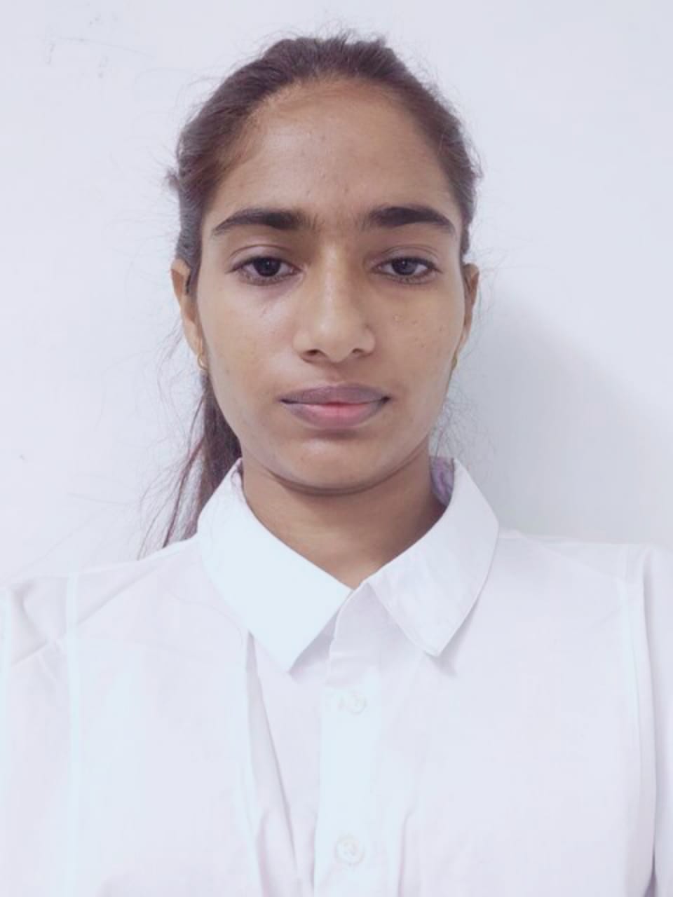 फोटो 2 छात्रा नेहा।