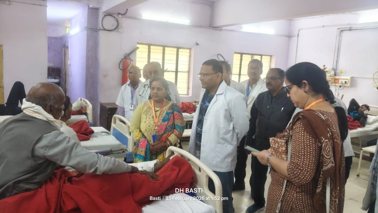 The state-level team inspected the facilities of the district hospital.
